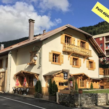 Bed and Breakfast Relais Mont Jura Adults Only Lélex Exteriér fotografie