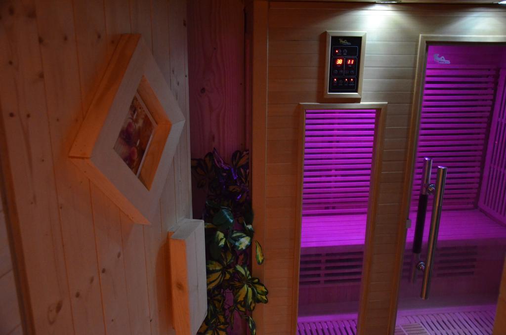 Bed and Breakfast Relais Mont Jura Adults Only Lélex Pokoj fotografie