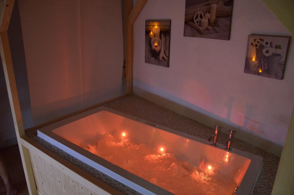 Bed and Breakfast Relais Mont Jura Adults Only Lélex Exteriér fotografie